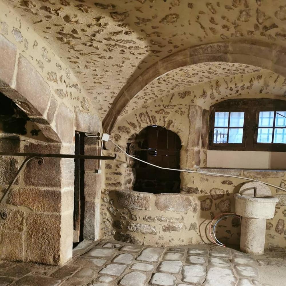 Maçonnerie traditionnelle à Bretoncelles